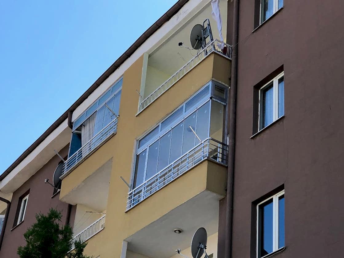 Cam Balkon Modellerimiz